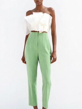 Zara High-Waisted Green Tapered Pants Ankle Trousers Minimalist Office NWT L
